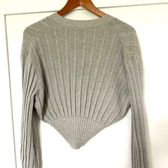 Aritzia Wilfred cardigan size S - Picture 3 of 4